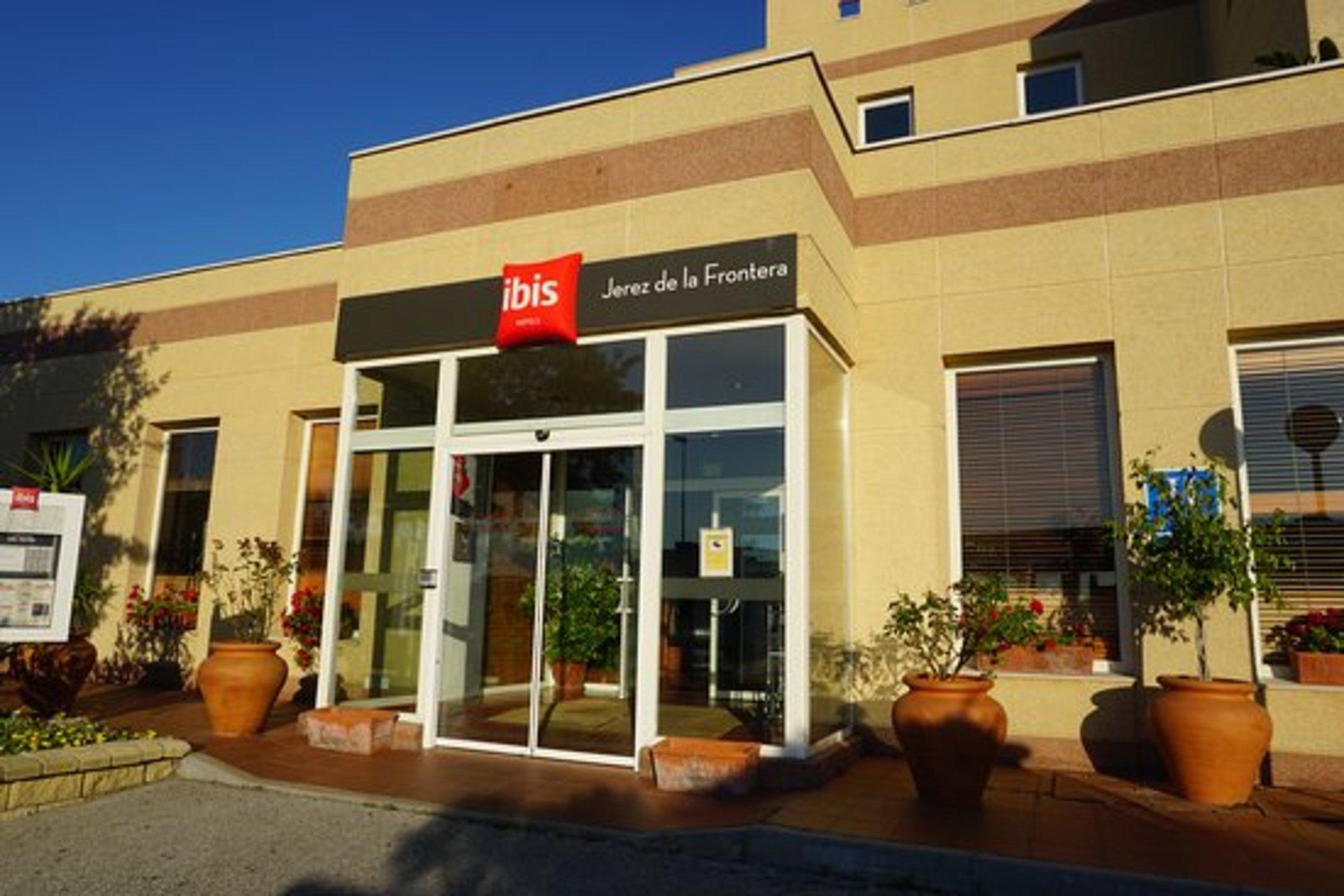 Hotel Ibis Jerez De La Frontera Cadiz Exterior foto